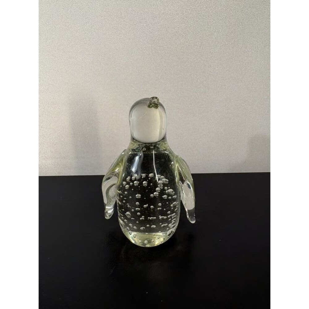 Controlled Bubble Art Glass Penguin Figurine Clear Hand Blown Paperweight
